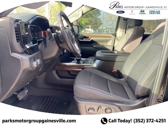 Used 2022 GMC Sierra 1500 Elevation image 9
