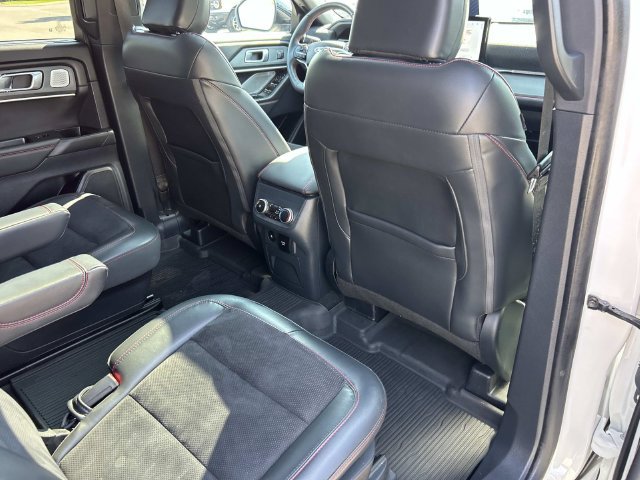 Certified 2025 Ford Explorer ST AWD/4WD image 27