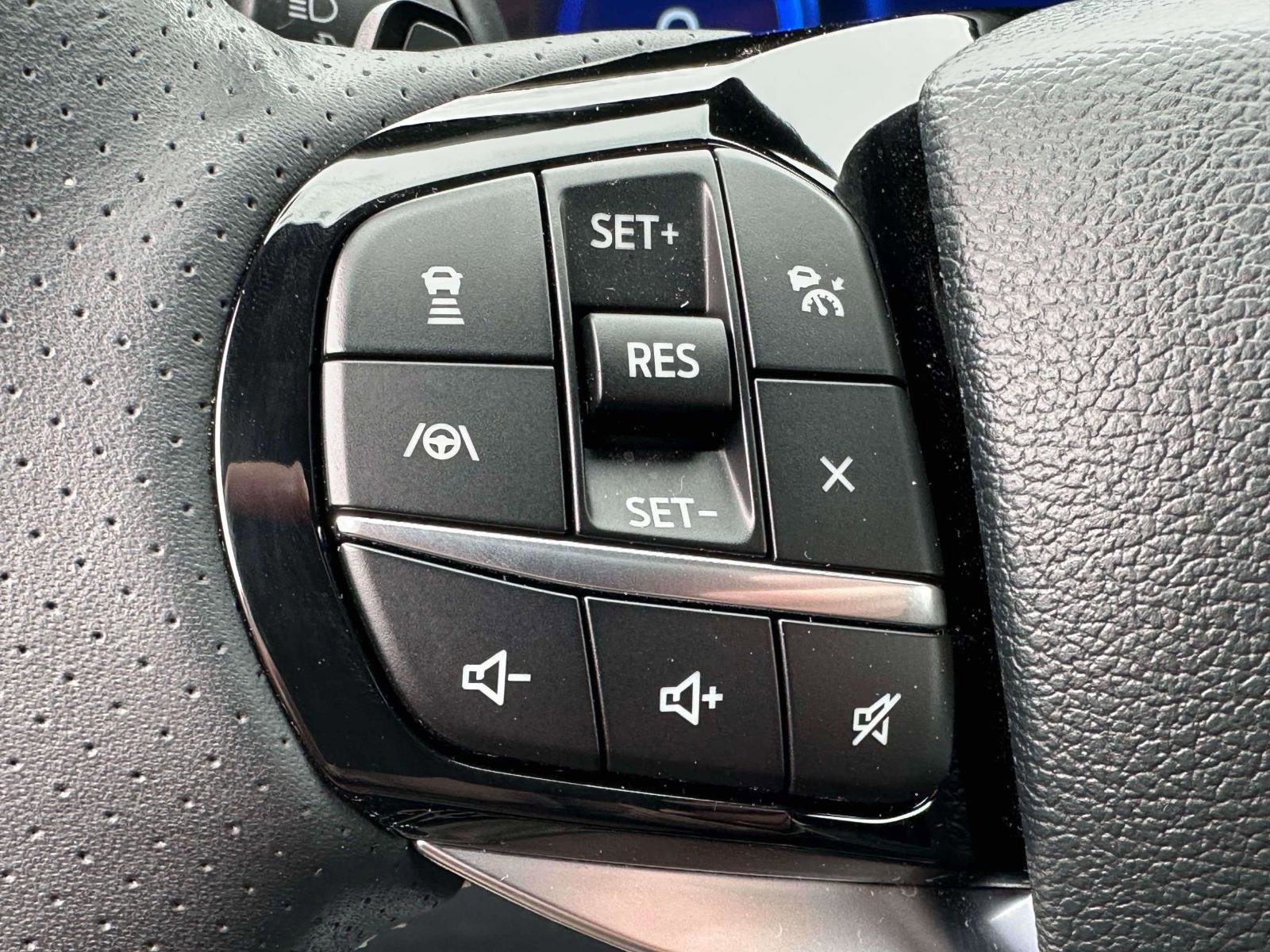 Certified 2023 Ford Explorer ST w/ Equipment Group 401A image 21