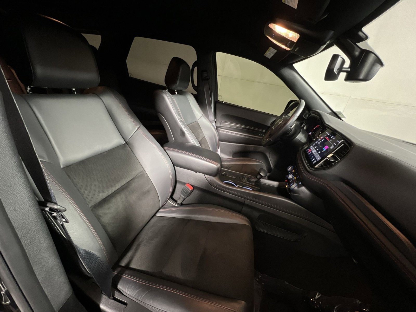 Used 2022 Dodge Durango R/T w/ Blacktop Package image 27