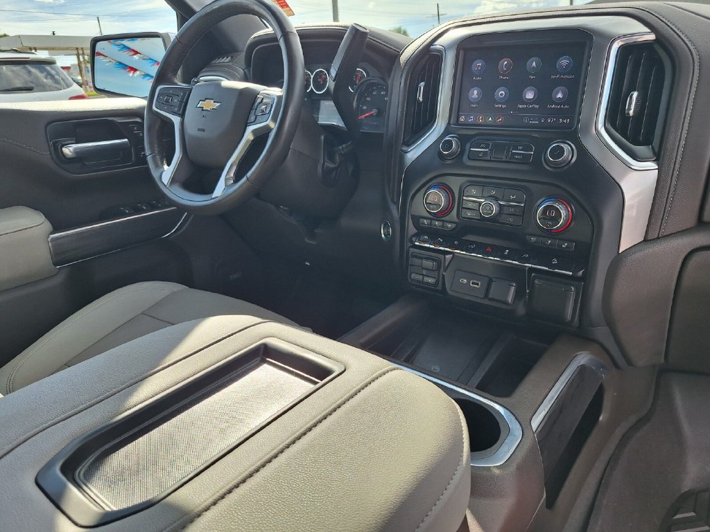 Used 2022 Chevrolet Silverado 1500 LTZ w/ LTZ Premium Package AWD/4WD image 28
