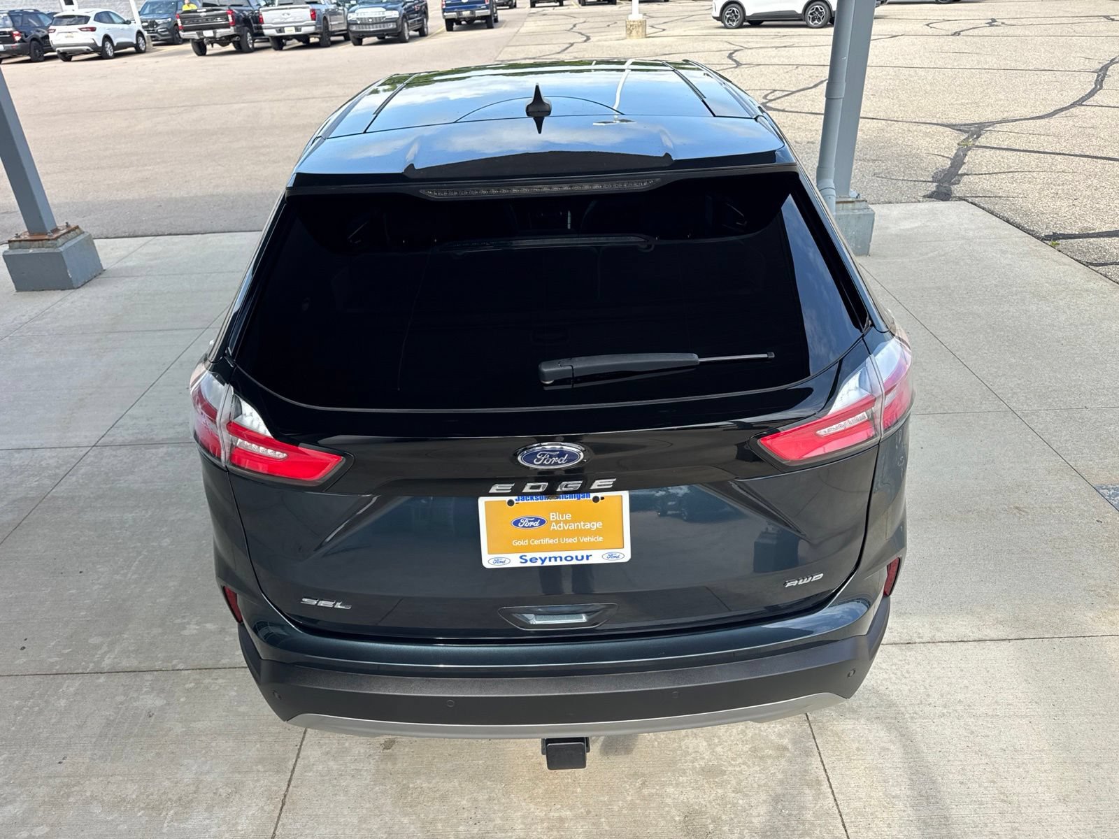 Certified 2024 Ford Edge SEL w/ Convenience Package AWD/4WD image 7