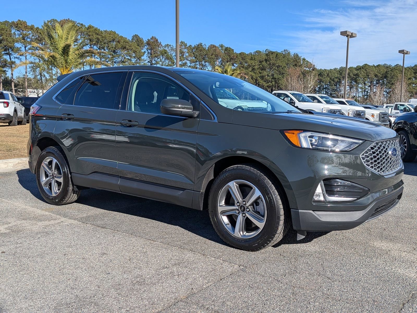 Certified 2024 Ford Edge SEL w/ Convenience Package image 8