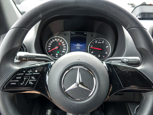 Used 2025 Mercedes-Benz Sprinter 2500 image 13