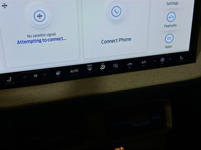 Certified 2025 Ford Maverick XLT w/ XLT Luxury Package AWD/4WD image 18