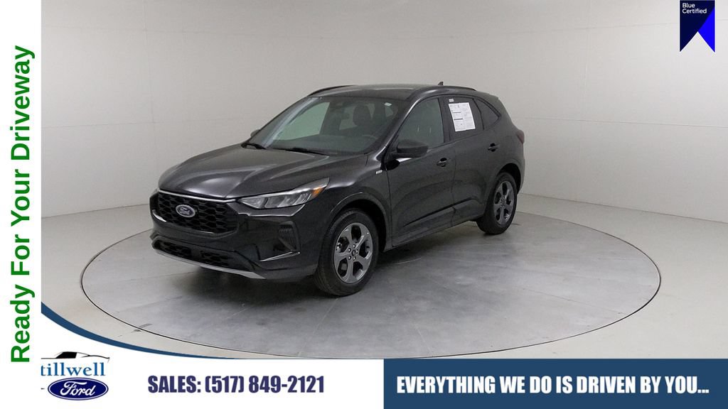 Certified 2024 Ford Escape ST-Line w/ Tech Pack #1 AWD/4WD image 1