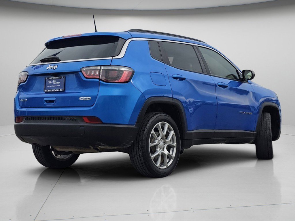 Used 2023 Jeep Compass Latitude image 9