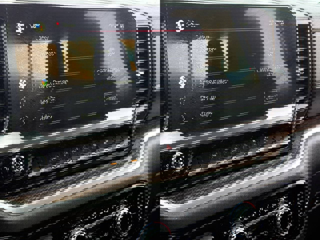 Used 2022 GMC Sierra 1500 Elevation w/ Preferred Package image 18