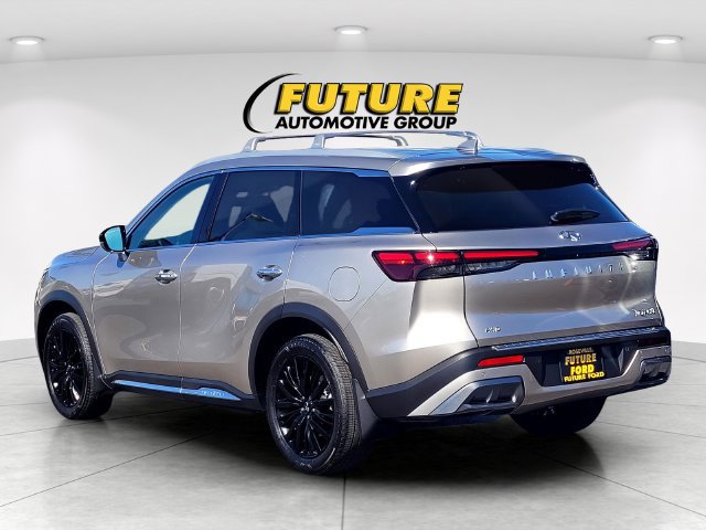 Used 2023 INFINITI QX60 Sensory w/ Vision Package AWD/4WD image 6
