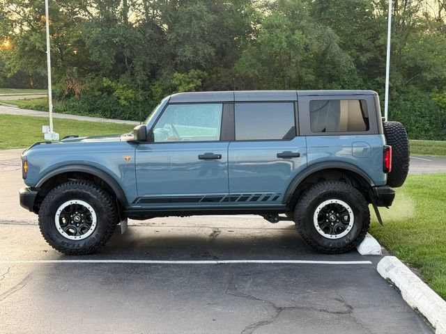 Certified 2022 Ford Bronco Badlands w/ Sasquatch Package AWD/4WD image 4