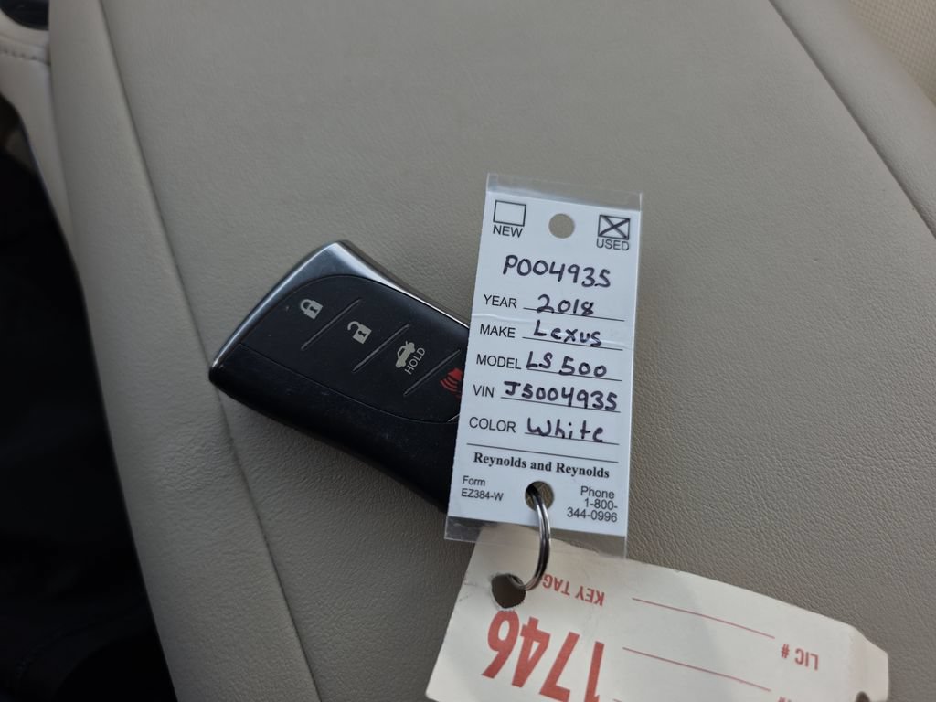 Used 2018 Lexus LS 500 AWD w/ Accessory Package (Z1) image 39