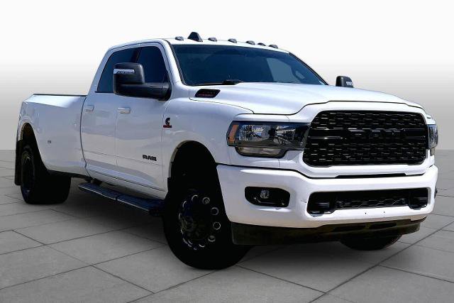 Used 2024 RAM 3500 Big Horn w/ Night Edition AWD/4WD image 3