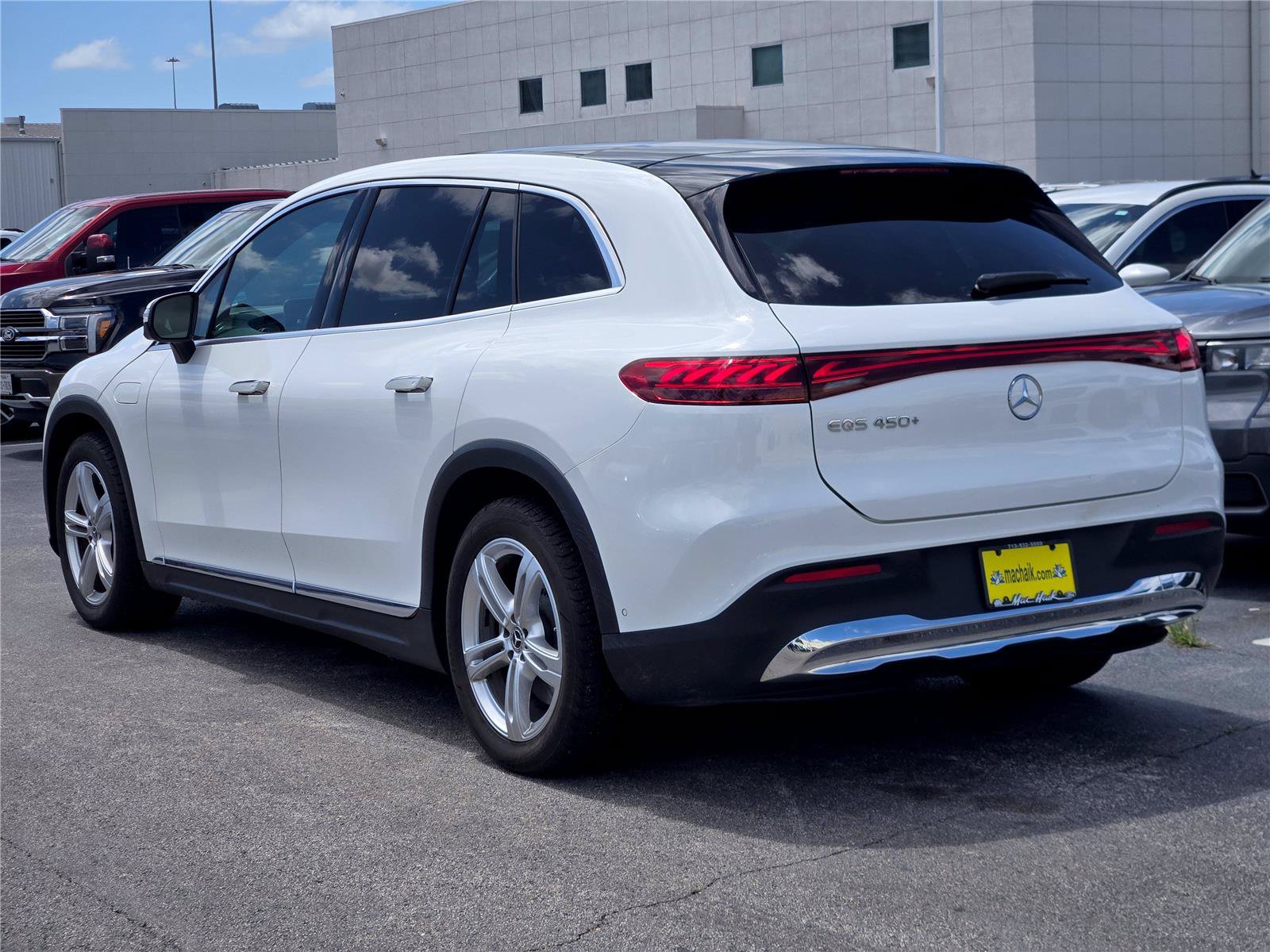 Used 2023 Mercedes-Benz EQS 450+ SUV image 6
