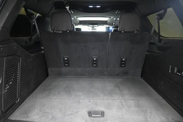 Used 2021 GMC Yukon XL SLT w/ SLT Luxury Plus Package AWD/4WD image 24