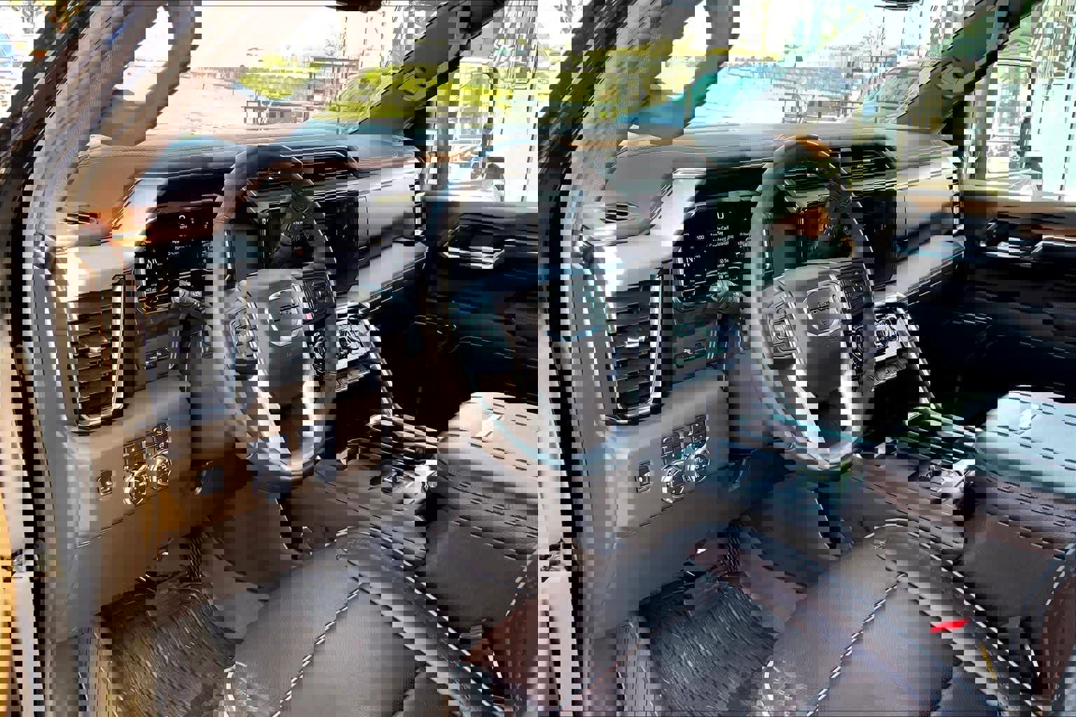 Used 2025 GMC Sierra 2500 Denali w/ Denali Reserve Package image 16