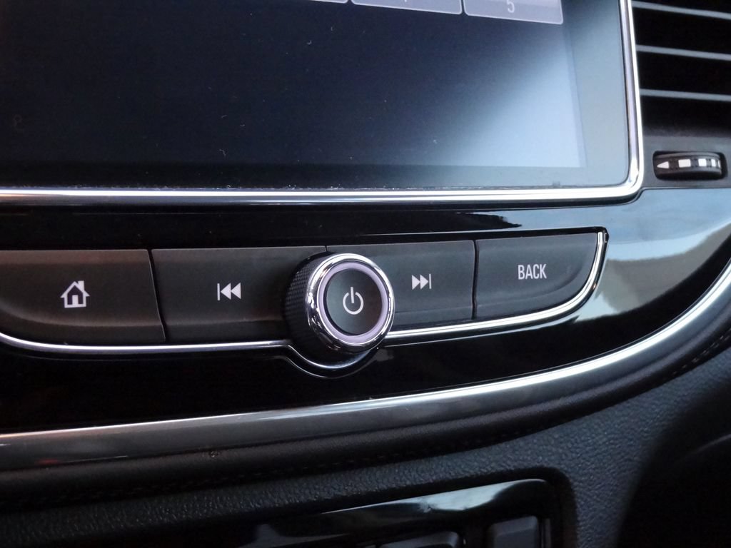 Used 2019 Buick Encore Preferred FWD image 24