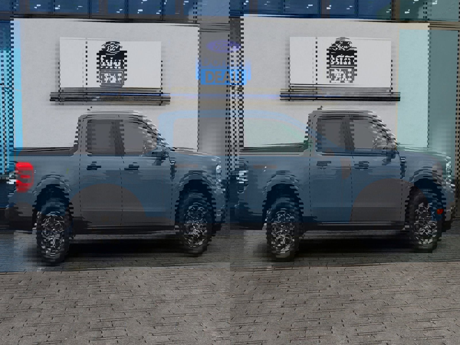 Certified 2022 Ford Maverick XLT w/ XLT Luxury Package image 6