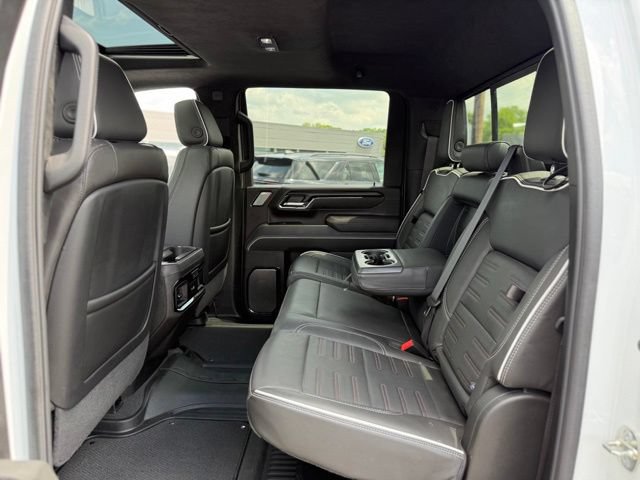Used 2024 GMC Sierra 2500 AT4X AWD/4WD image 16
