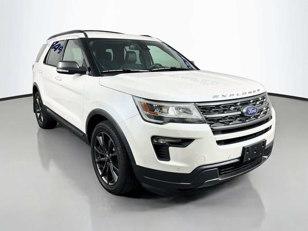 Certified 2018 Ford Explorer XLT w/ Equipment Group 202A