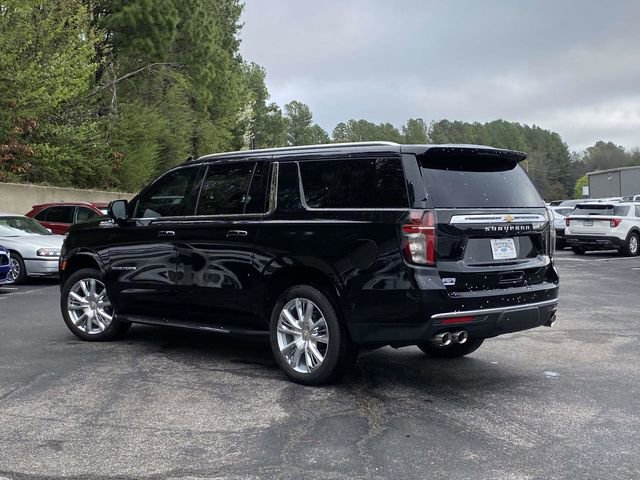 Used 2023 Chevrolet Suburban High Country image 3