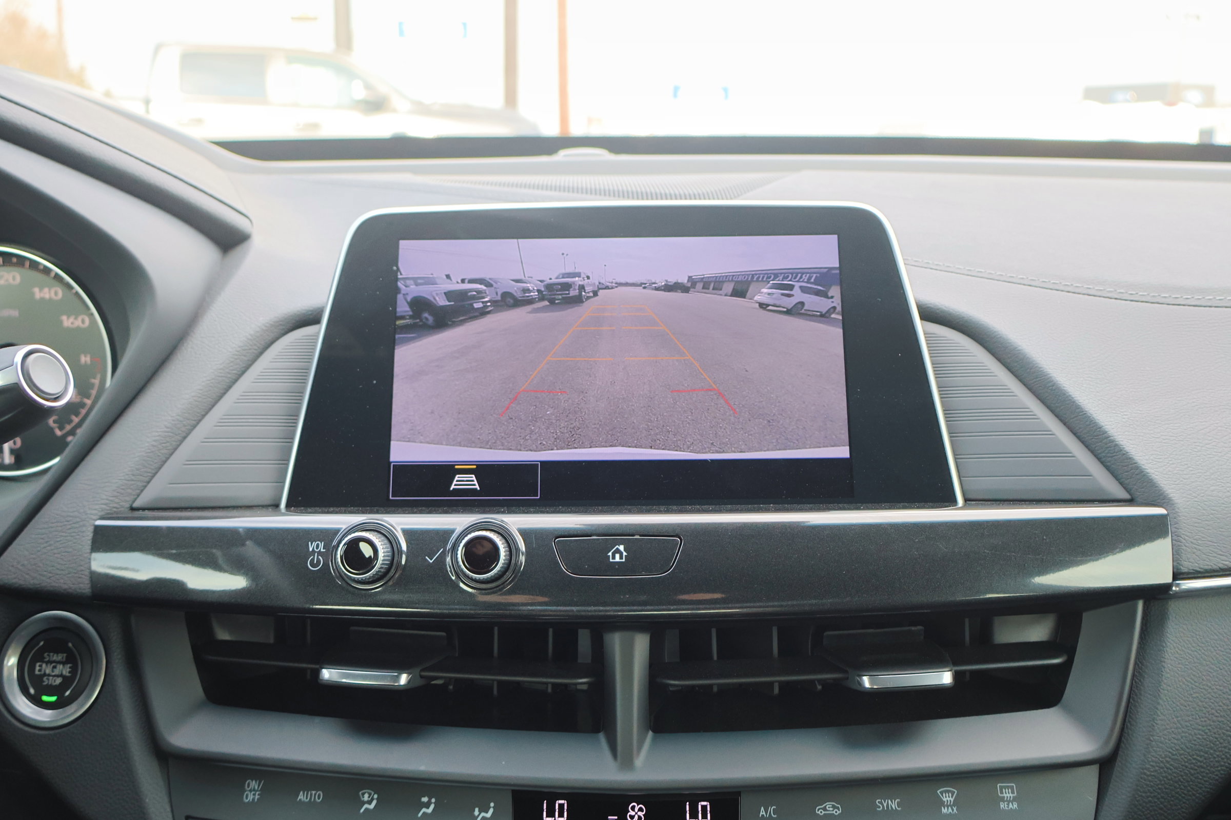 Used 2023 Cadillac CT4 Luxury image 30