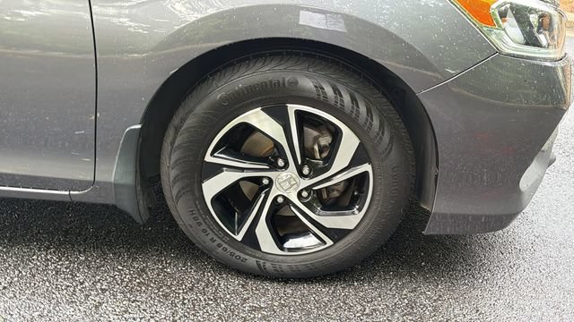 Used 2017 Honda Accord LX image 12