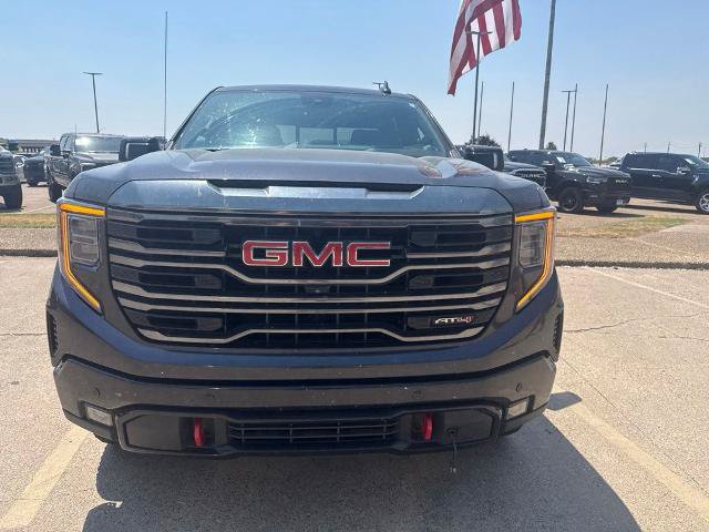 Used 2023 GMC Sierra 1500 AT4 w/ AT4 Premium Package AWD/4WD image 2