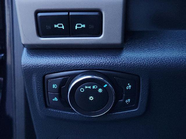 Certified 2022 Ford F350 Lariat w/ Lariat Ultimate Package AWD/4WD image 16
