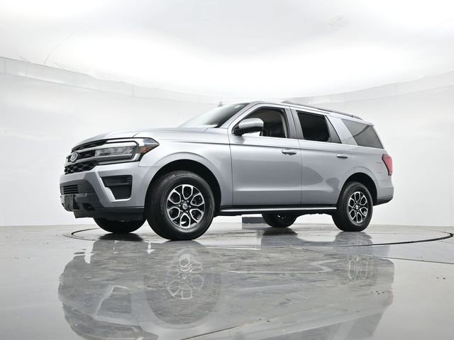 Certified 2023 Ford Expedition XLT image 37