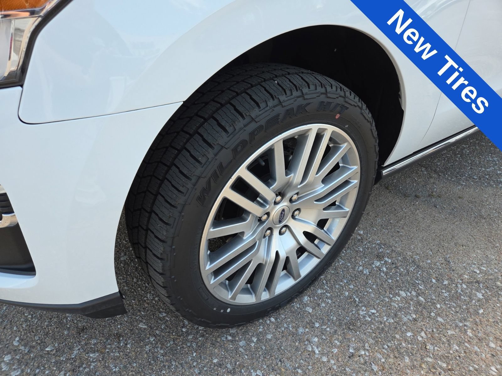 Certified 2023 Ford Expedition Max Limited AWD/4WD image 19
