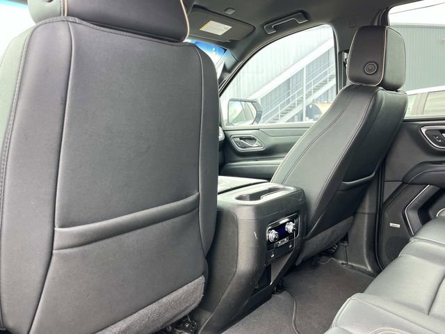 Used 2024 GMC Yukon SLT image 20
