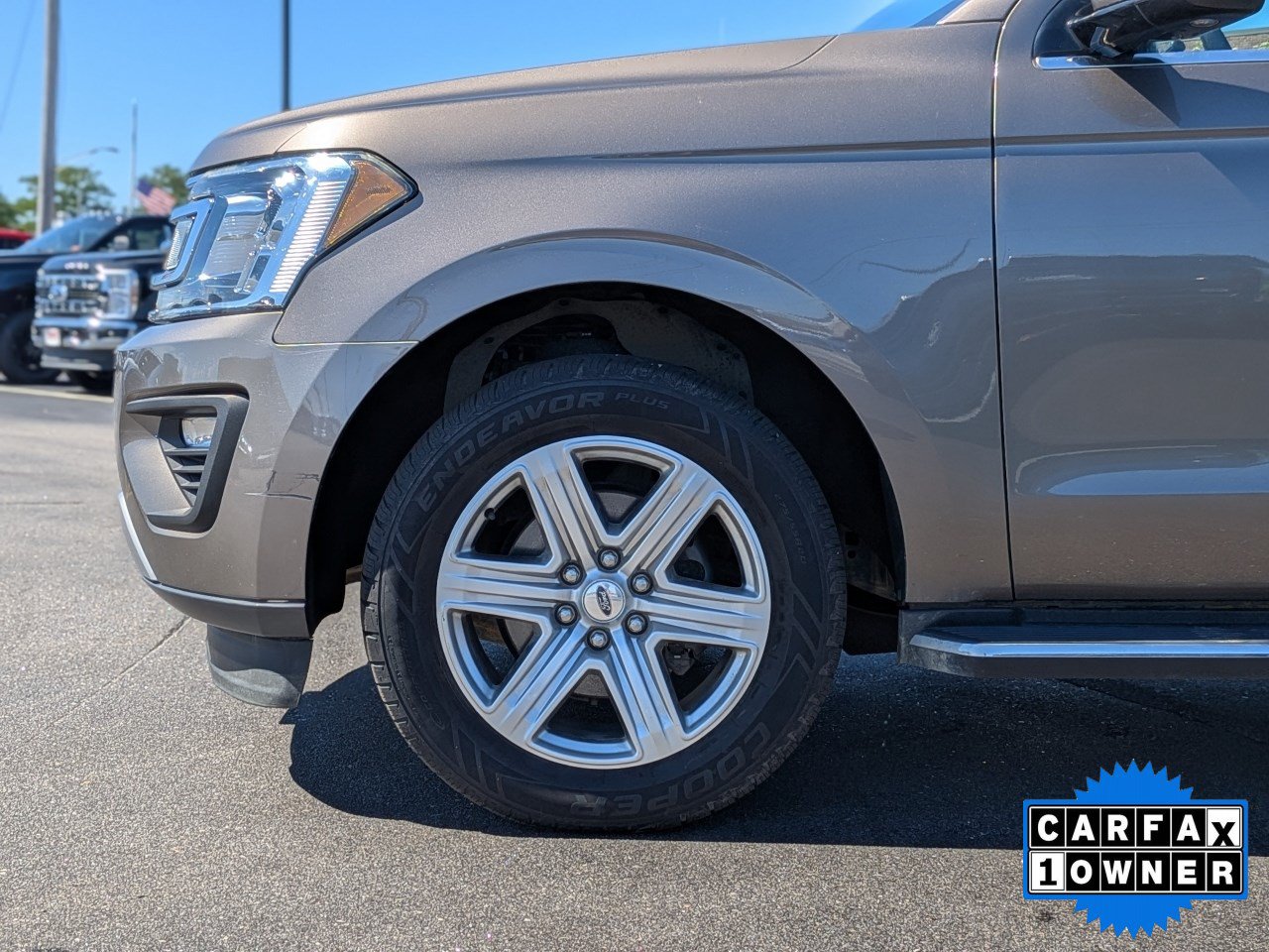 Certified 2019 Ford Expedition XLT w/ Equipment Group 202A AWD/4WD image 11