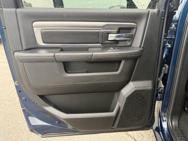 Used 2023 RAM 1500 Warlock AWD/4WD image 26