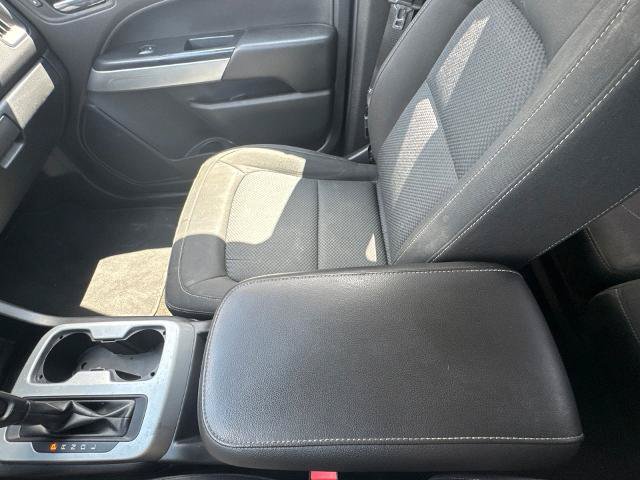 Used 2018 Chevrolet Colorado LT w/ LT Convenience Package RWD image 20