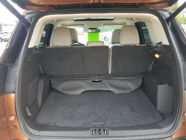Certified 2017 Ford Escape Titanium w/ Equipment Group 301A FWD image 4