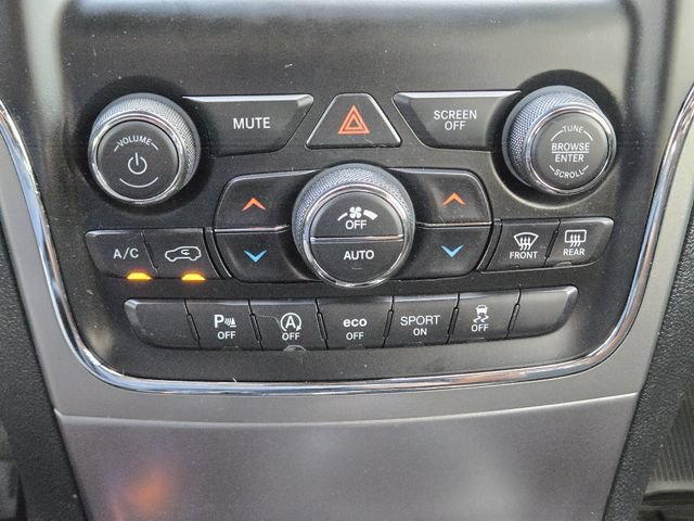 Used 2021 Jeep Grand Cherokee Freedom Edition RWD image 18