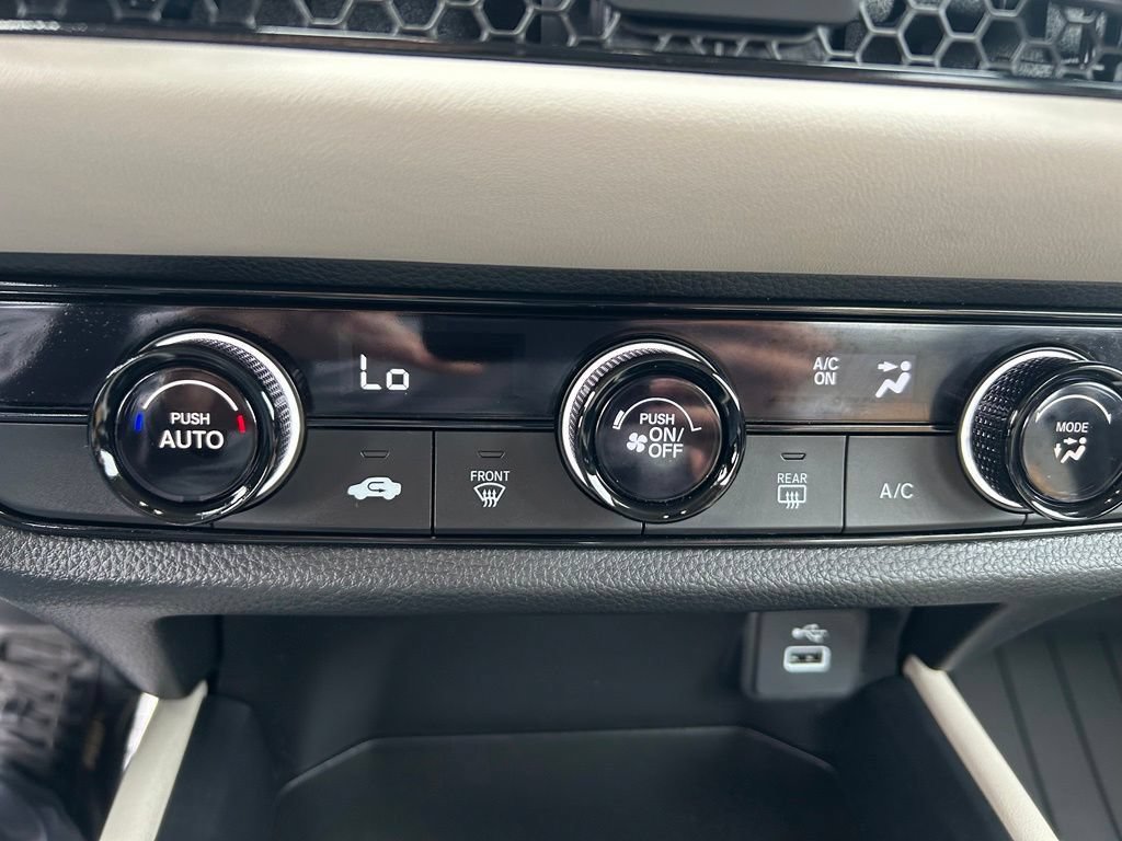 Used 2024 Honda HR-V LX image 27