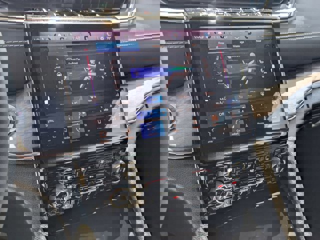 Used 2023 Jeep Grand Cherokee L Overland w/ Luxury Tech Group IV image 27