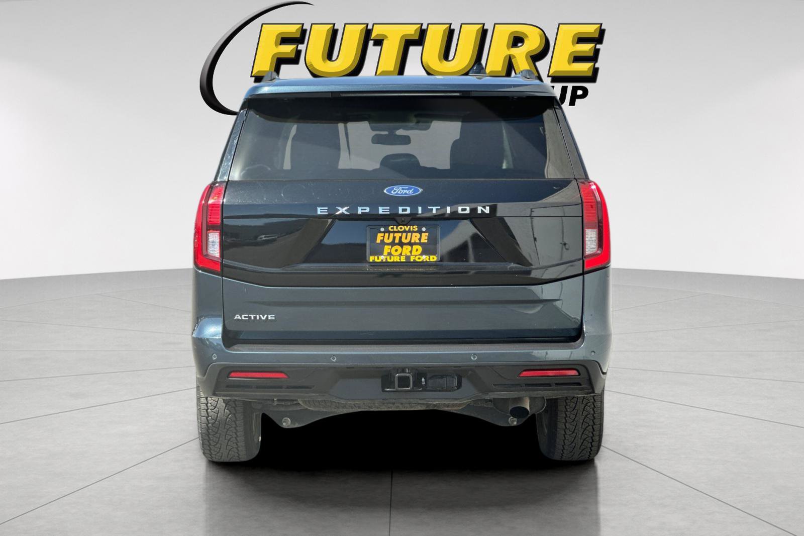 Certified 2025 Ford Expedition Active AWD/4WD image 4