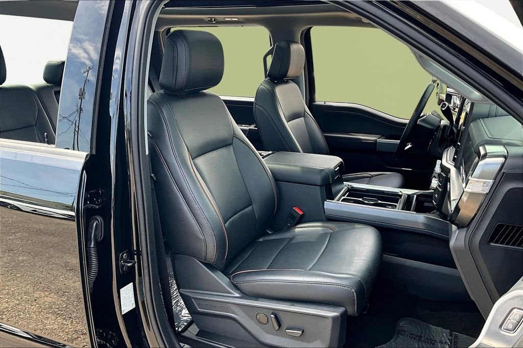 Certified 2025 Ford F250 Lariat image 9