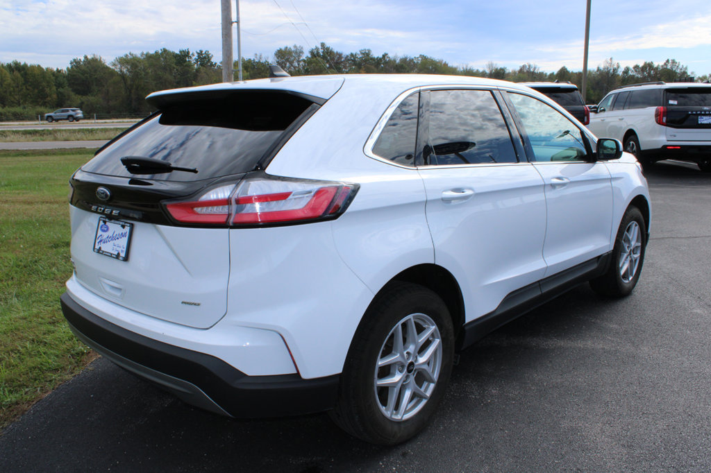 Certified 2024 Ford Edge SEL AWD/4WD image 15