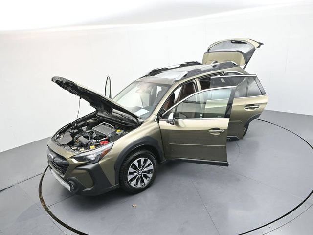 Used 2024 Subaru Outback Touring XT AWD/4WD image 28