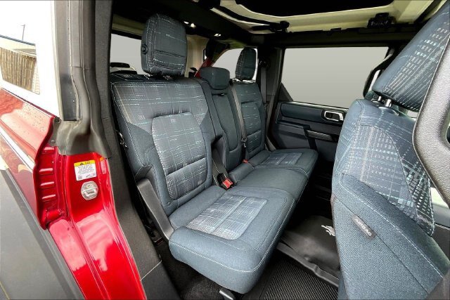 Certified 2025 Ford Bronco Heritage Edition AWD/4WD image 25