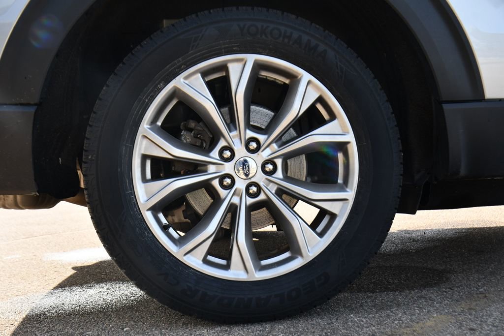 Certified 2024 Ford Explorer Limited AWD/4WD image 42