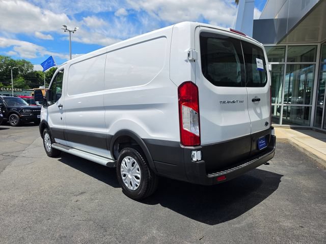 Certified 2025 Ford Transit 250 Low Roof w/ Exterior Upgrade Package RWD image 5