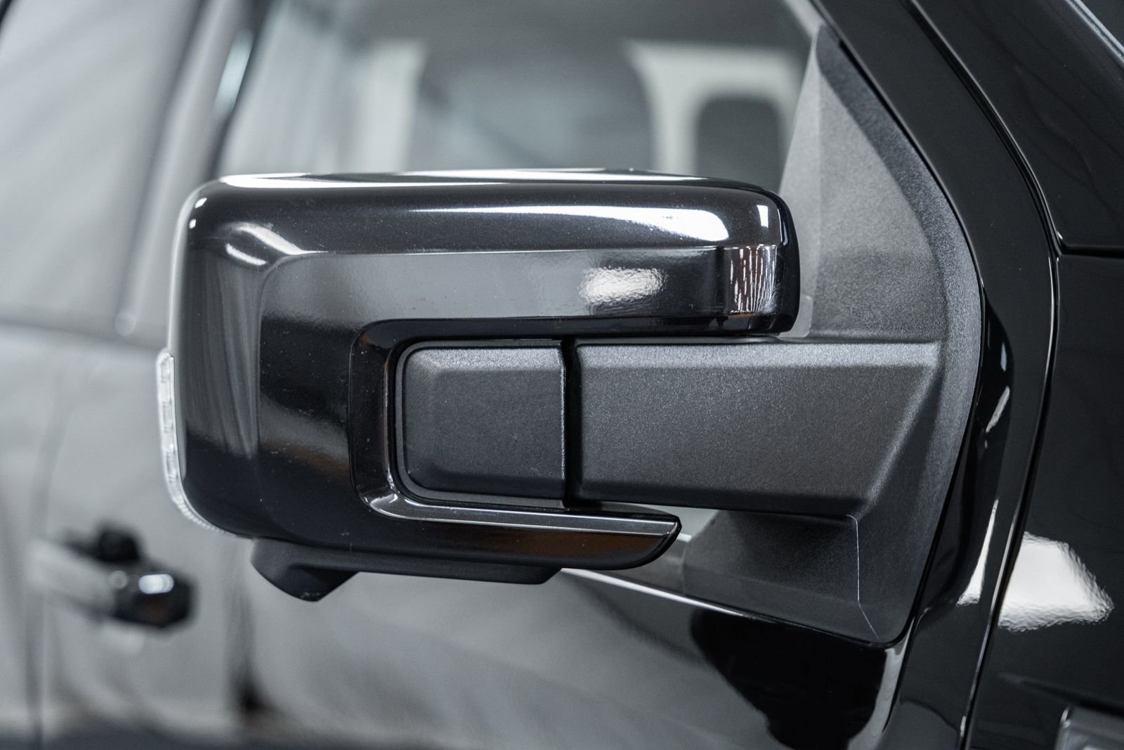 Certified 2023 Ford F150 Lariat w/ Equipment Group 502A High image 14