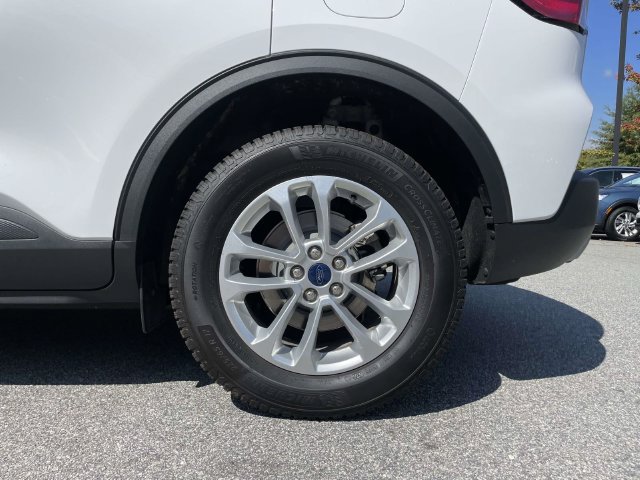 Certified 2022 Ford Escape SE w/ Convenience Package AWD/4WD image 9