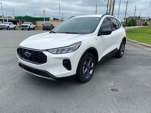 Certified 2025 Ford Escape ST-Line w/ Equipment Group 301A FWD image 3