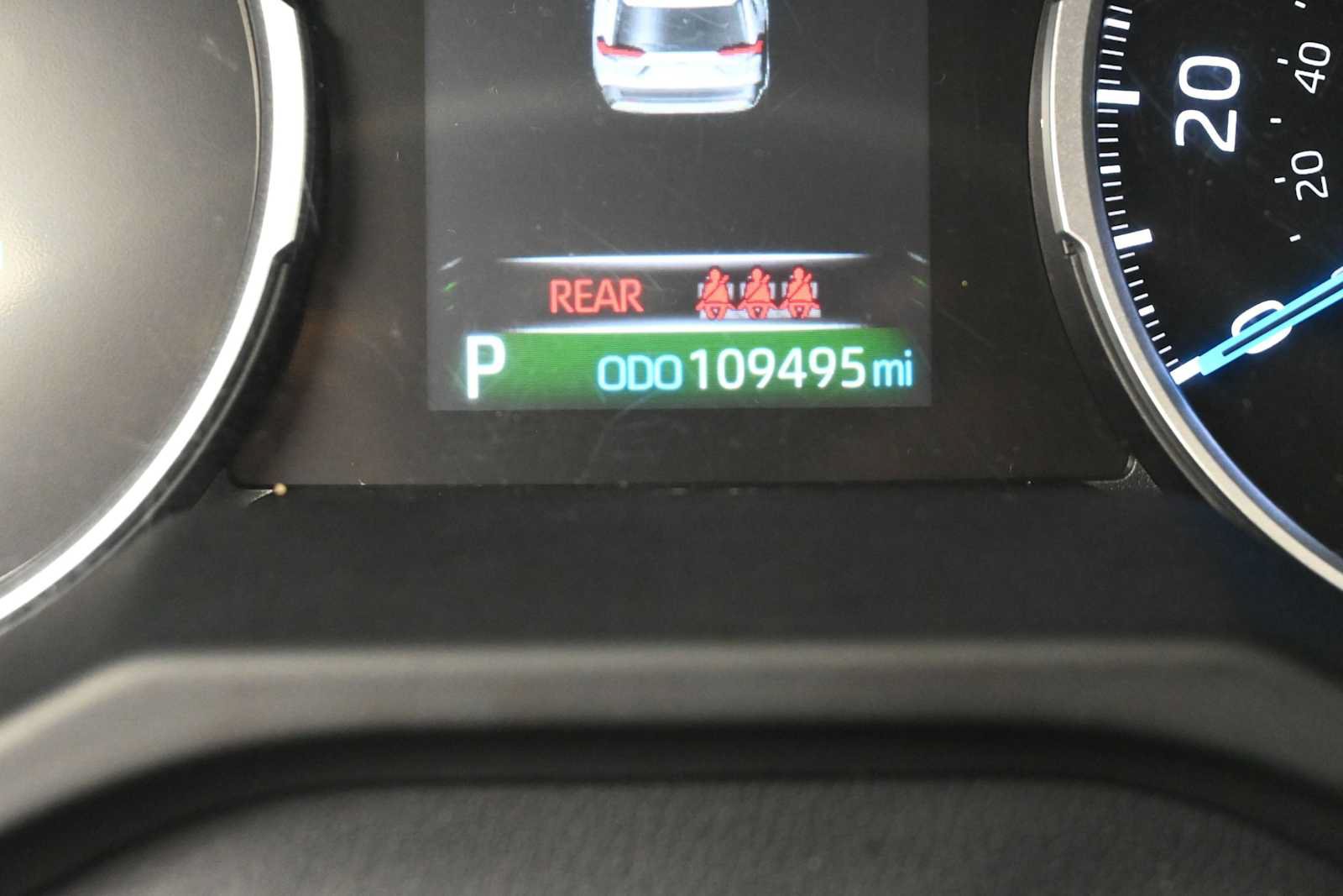 Used 2022 Toyota RAV4 XLE w/ XLE Grade Weather Package AWD/4WD image 19