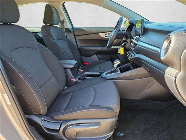 Used 2024 Kia Forte LXS FWD image 19